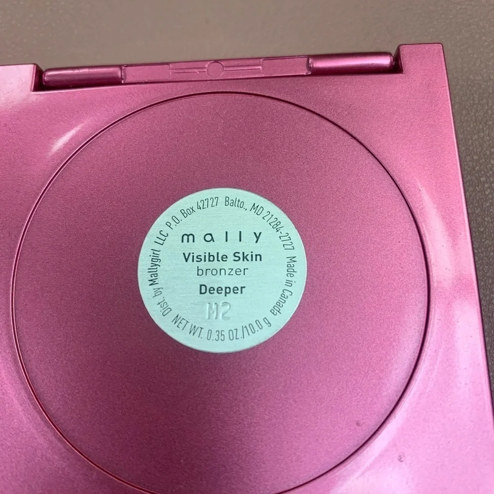 Mally Beauty Visible Skin Bronzer - Deeper NWOB